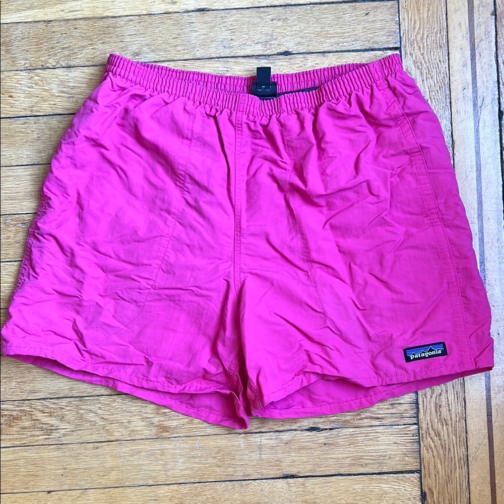 Patagonia Men’s Pink Baggies Shorts 5”